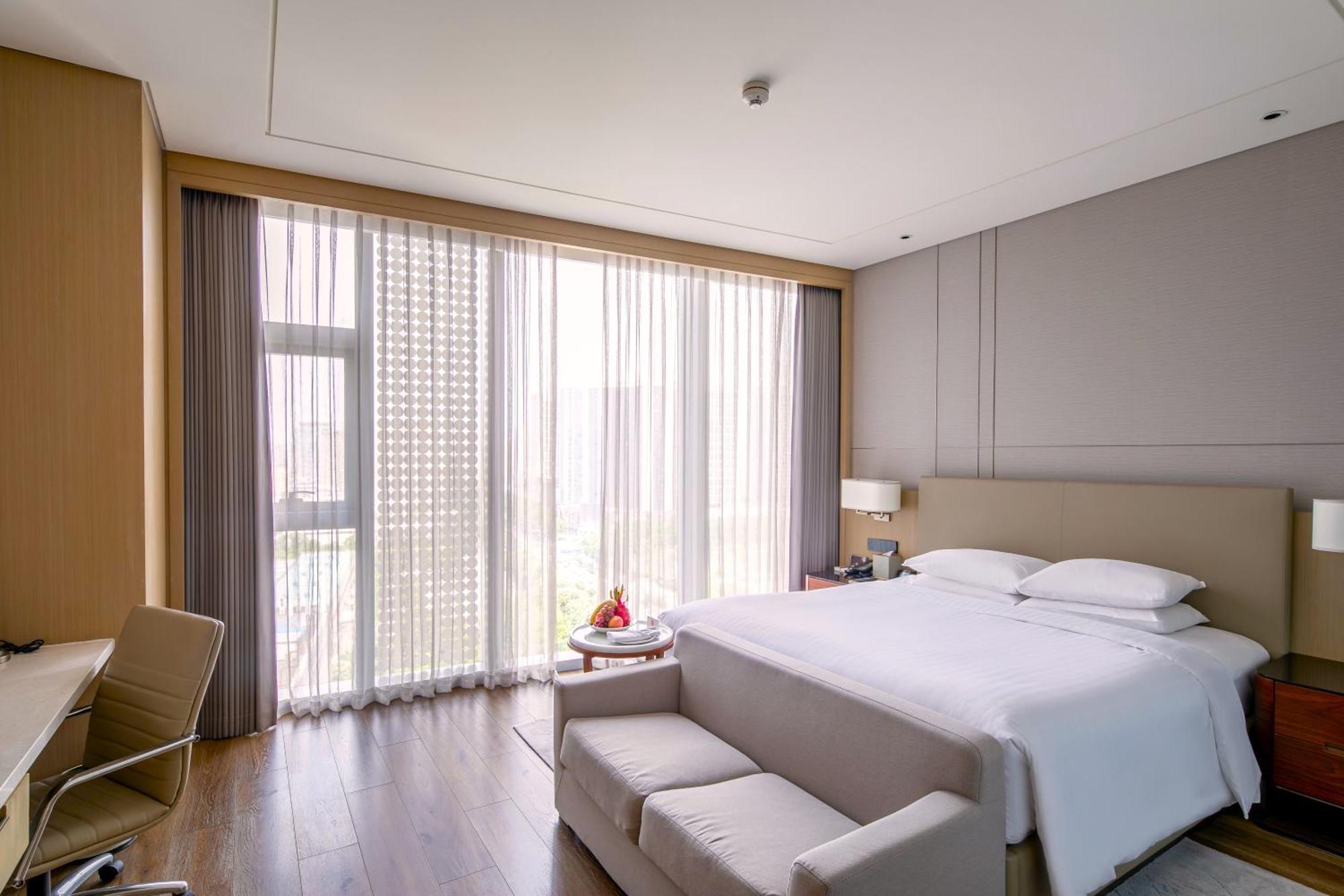 Courtyard By Marriott Xi'An North Hotell Exteriör bild